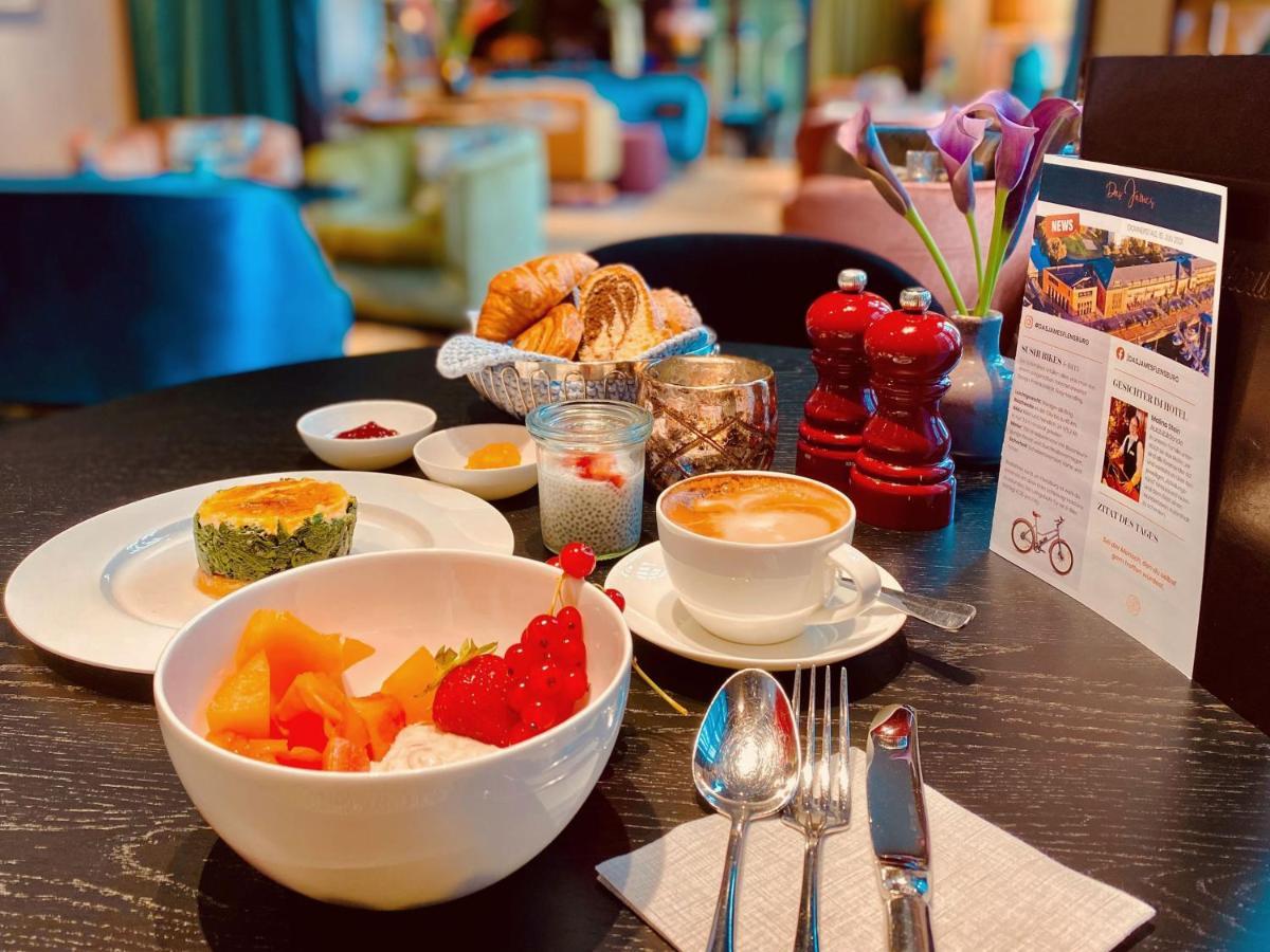 Das James فلنسبورغ المظهر الخارجي الصورة Breakfast at the hotel